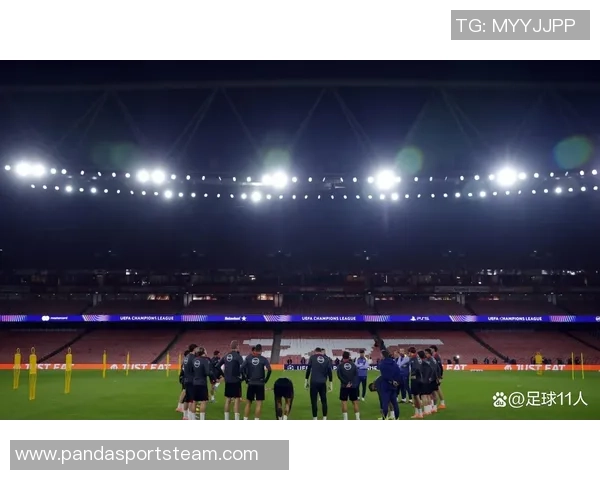 酋长球场热水故障回顾马竞训练中断十分钟后恢复正常