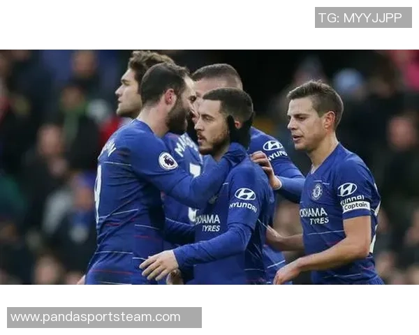 切尔西对阵曼城海报发布福法纳独自出镜展现斗志与决心